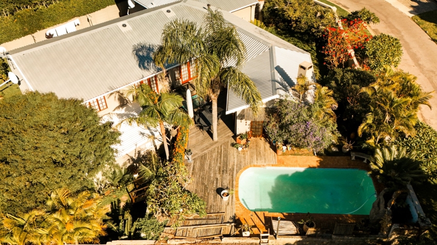 4 Bedroom Property for Sale in Lower Robberg Western Cape